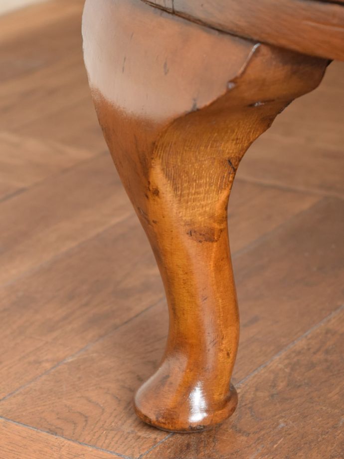 アンティーク家具の脚