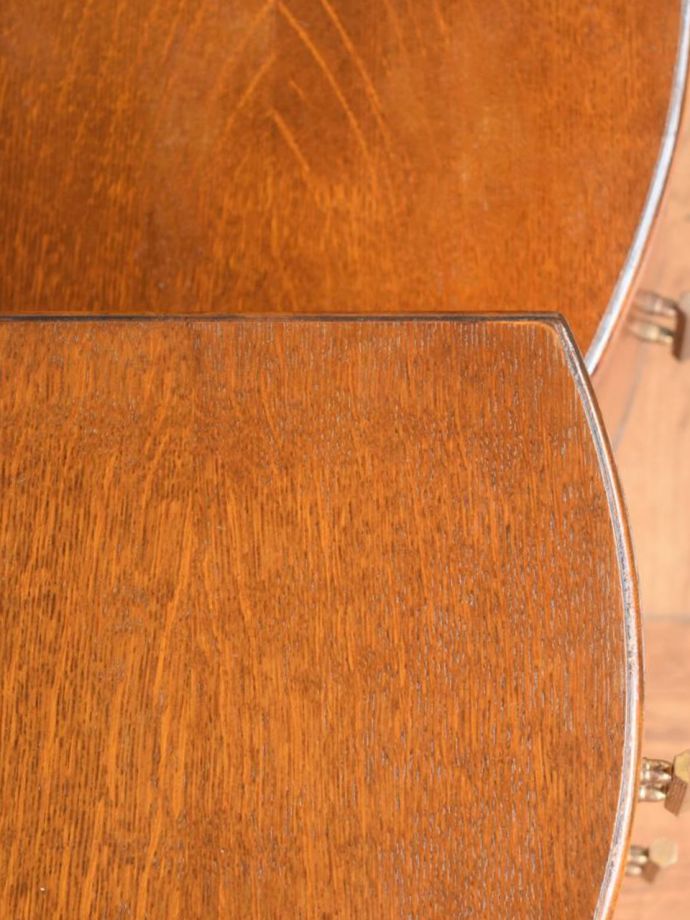 ドレッサーの天板