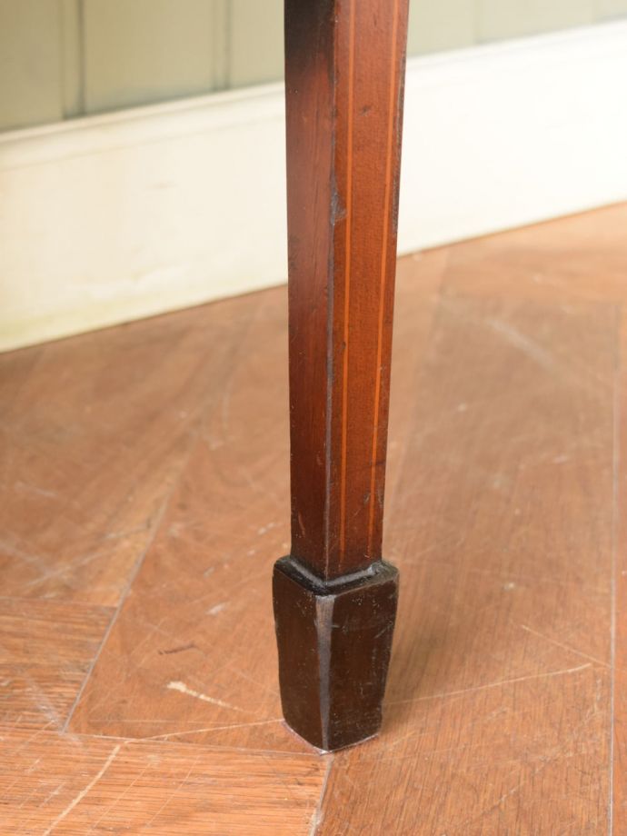 アンティーク家具の脚