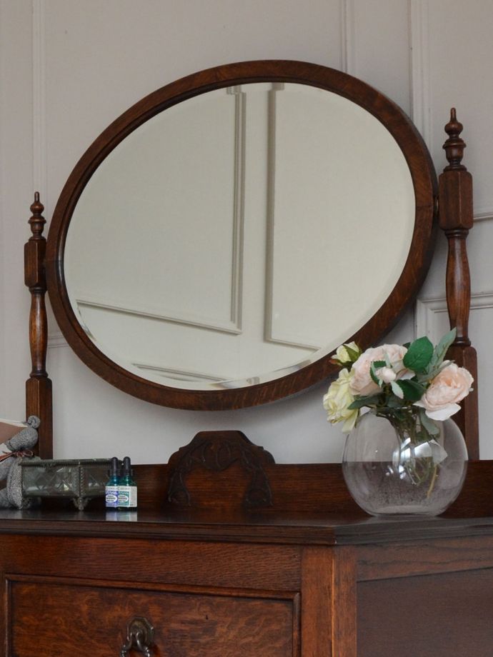 アンティークの鏡