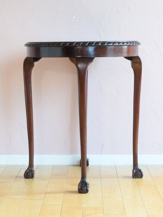 オケージョナルテーブルの側面