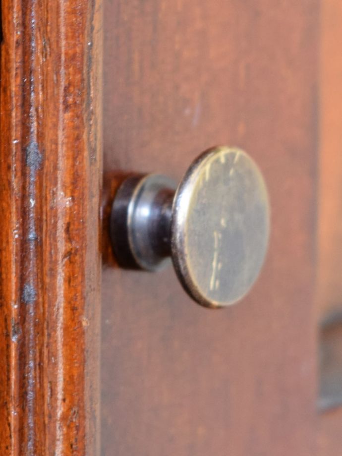 アンティーク家具の取っ手