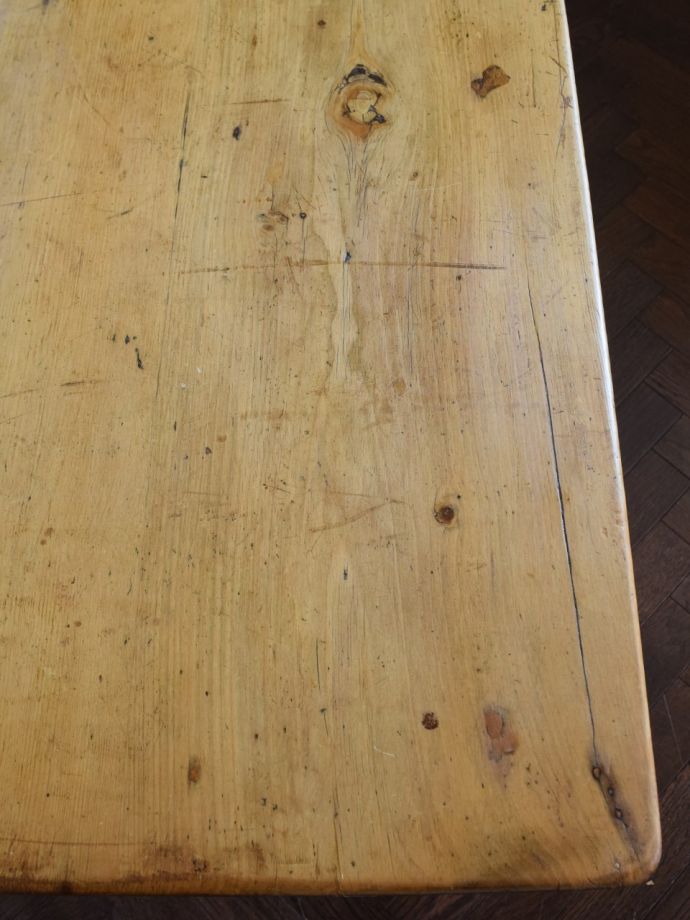 ダイニングテーブルの天板