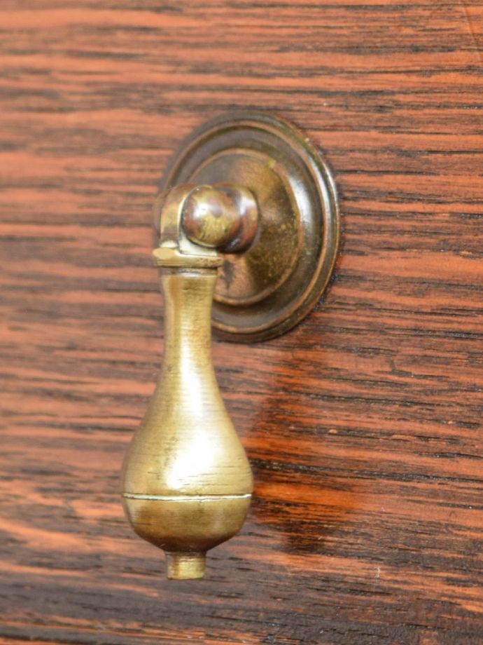 ビューローの取っ手