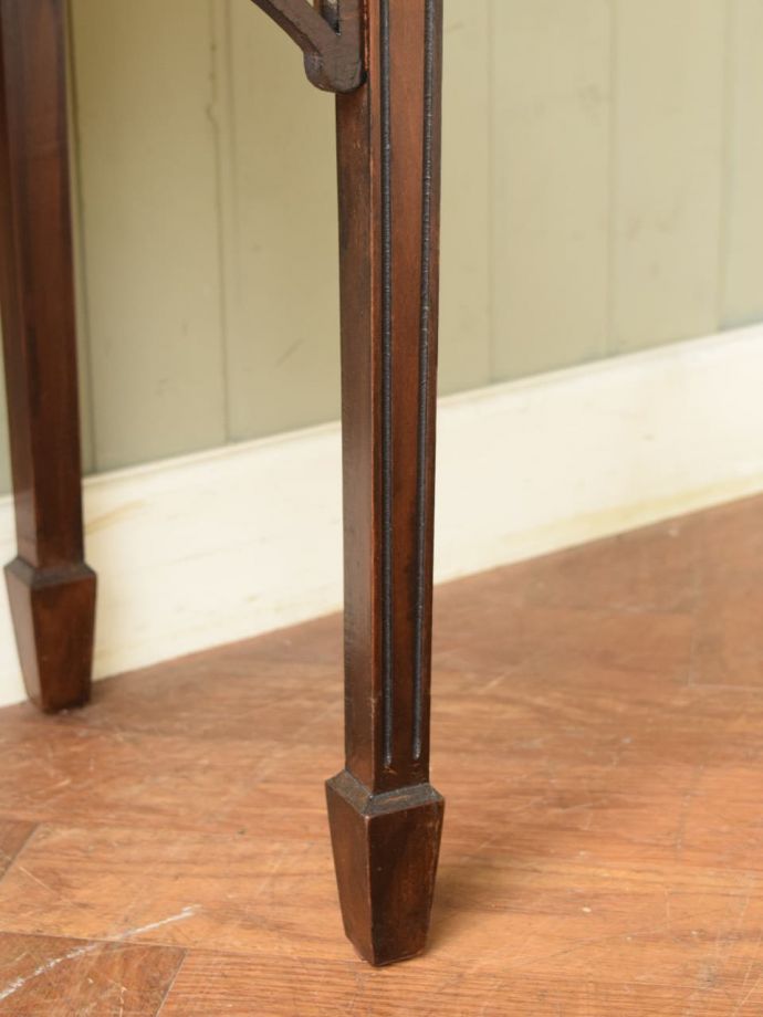 アンティーク家具の脚
