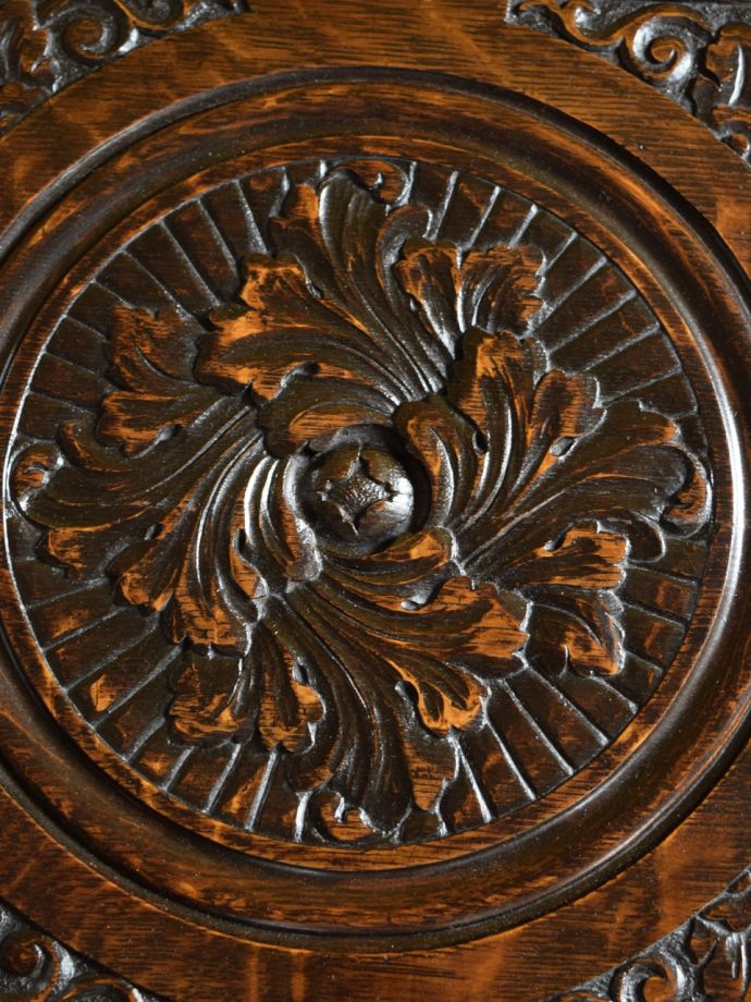 サイドテーブルの装飾