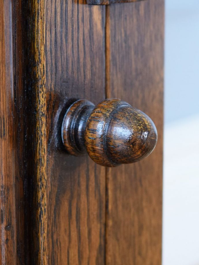 アンティーク家具の取っ手
