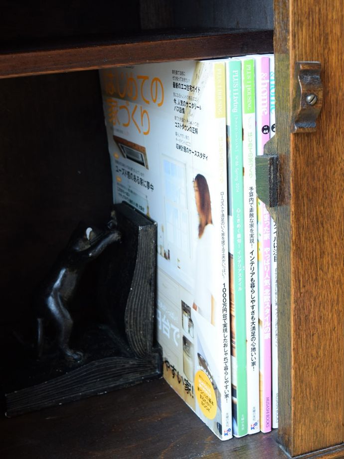 収納たっぷりのキャビネット