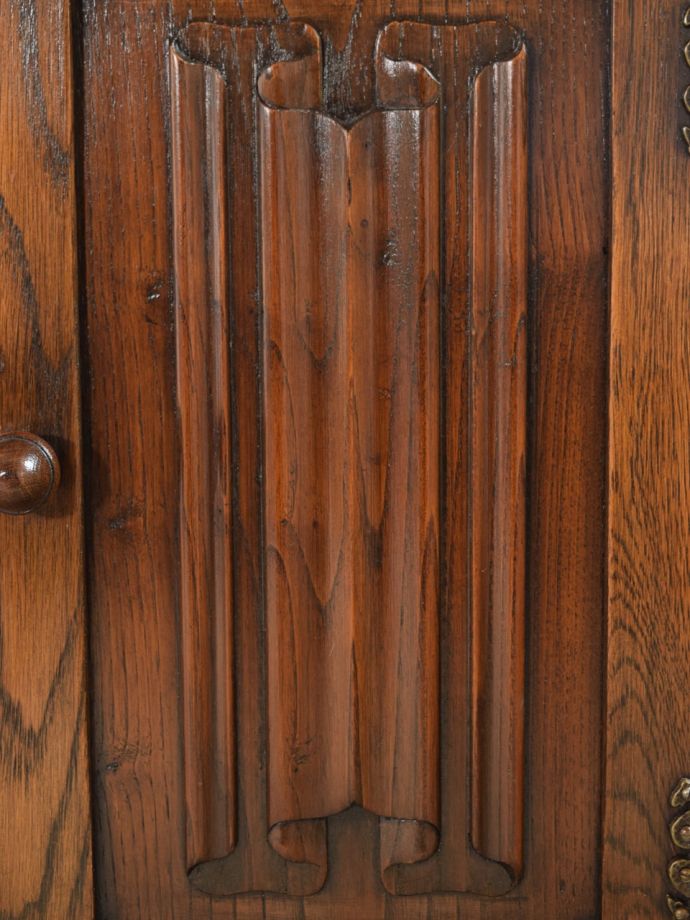 アンティークらしい装飾