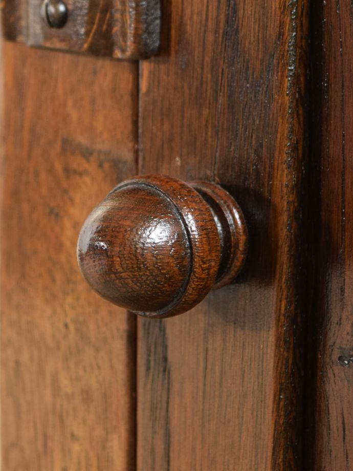 アンティーク家具の取っ手