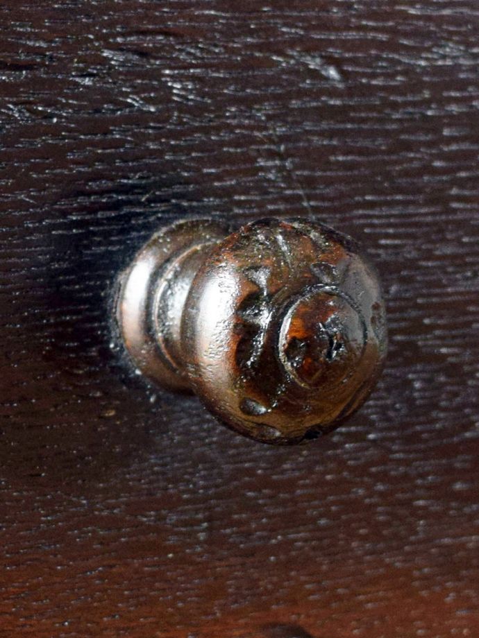 アンティークチェストの取っ手