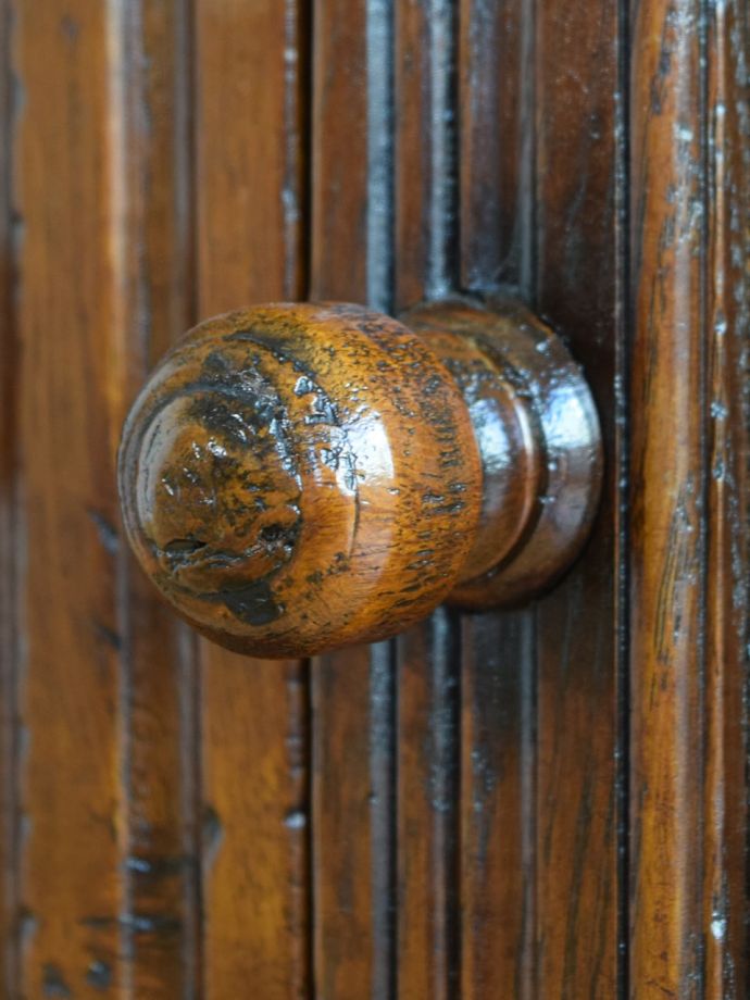 アンティーク家具の取っ手