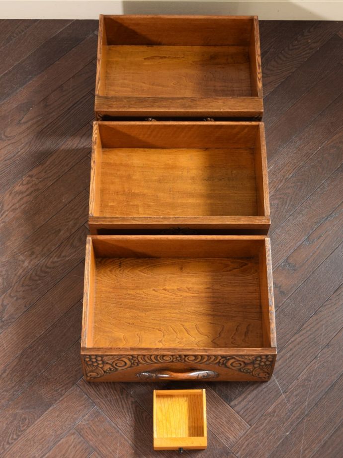 ビューローの引き出し