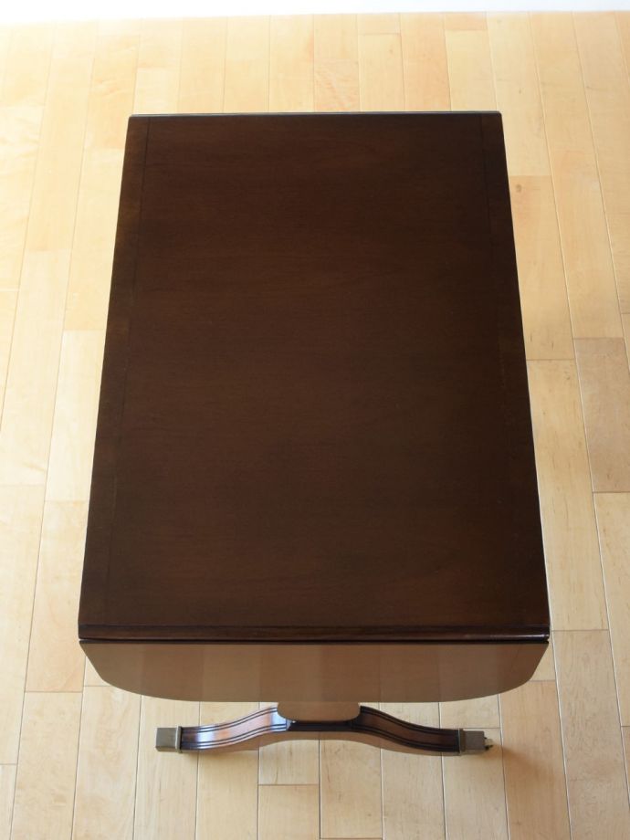 畳むとこんなにスリムなサイズ