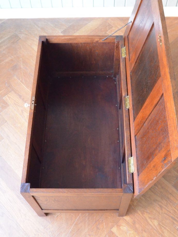 おしゃれなブランケットボックス