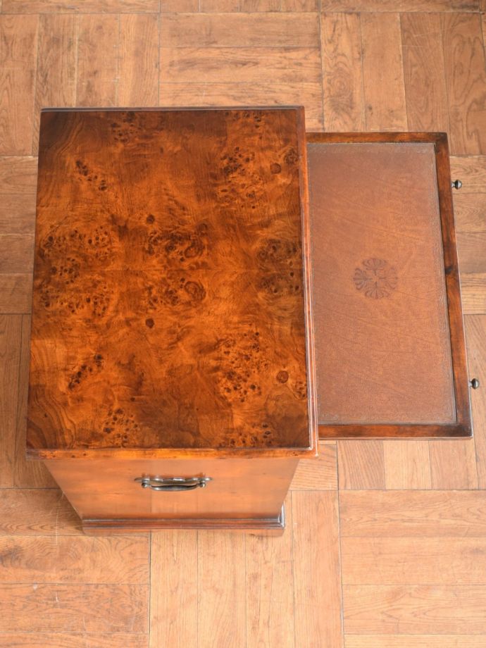 おしゃれなチェストの天板