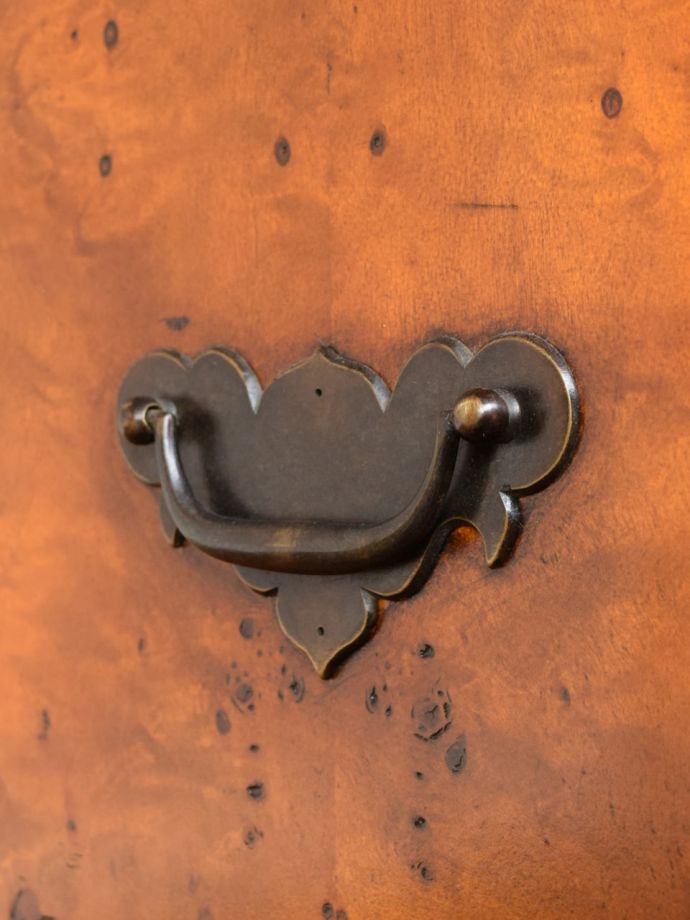 アンティーク家具の取っ手