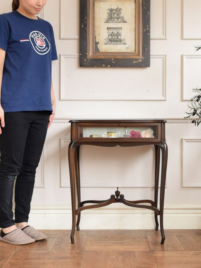 とってもめずらしいジュエリーケース