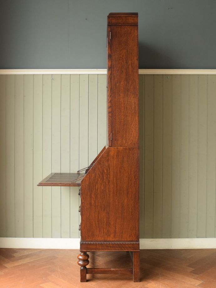 ビューローブックケースの側面