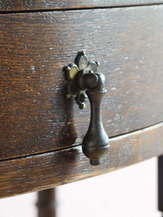 引き出しの取っ手