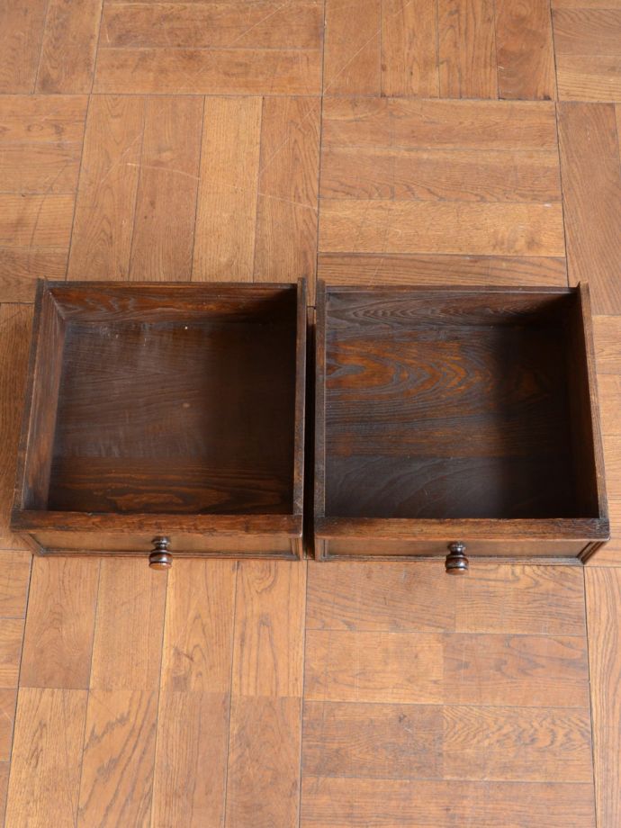 コンソールテーブルの引き出し