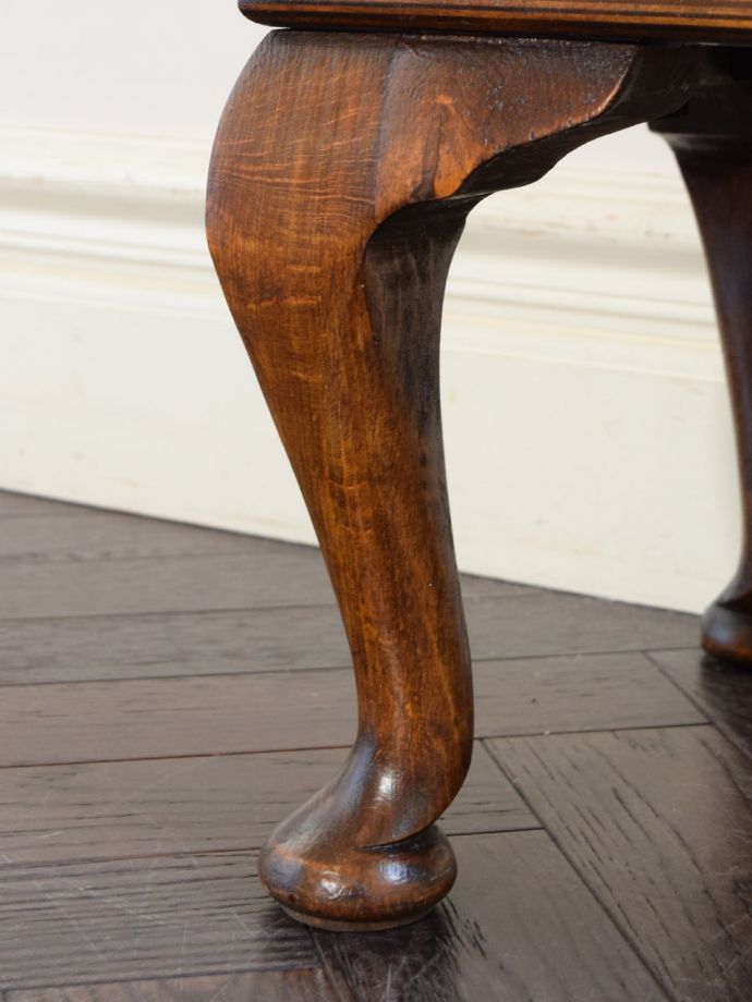 アンティーク家具の脚