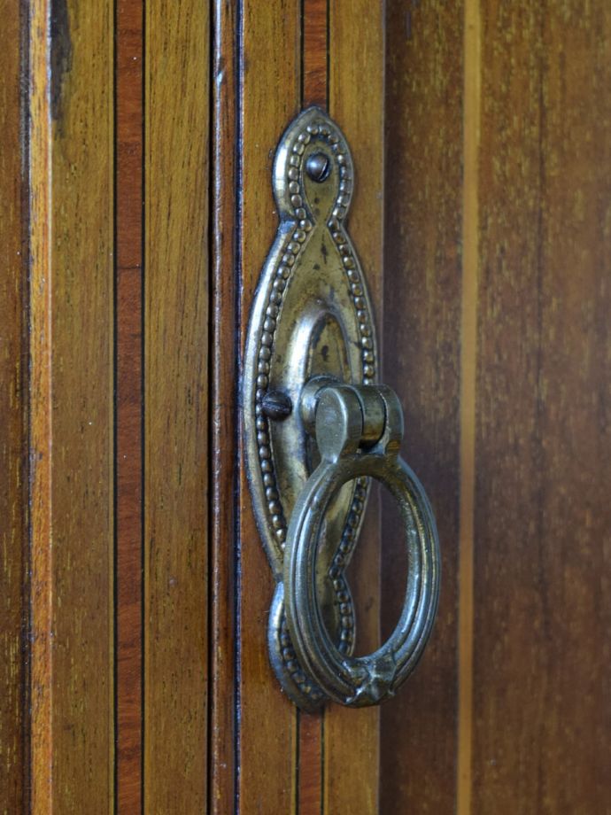 アンティーク家具の取っ手