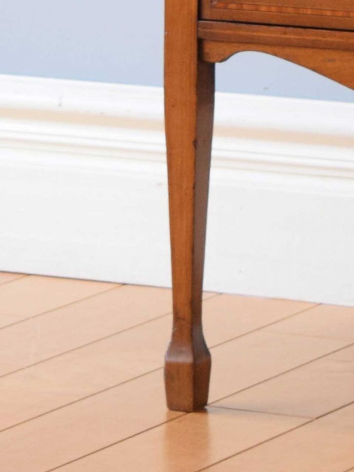 アンティーク家具の脚