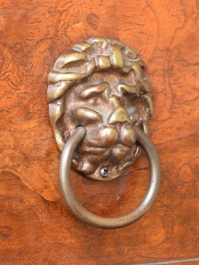 アンティークデスクの取っ手