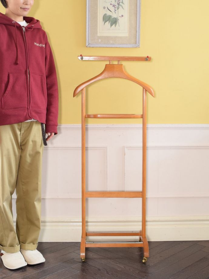 英国アンティークのコートハンガー