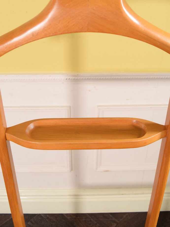 コートハンガーのトレー