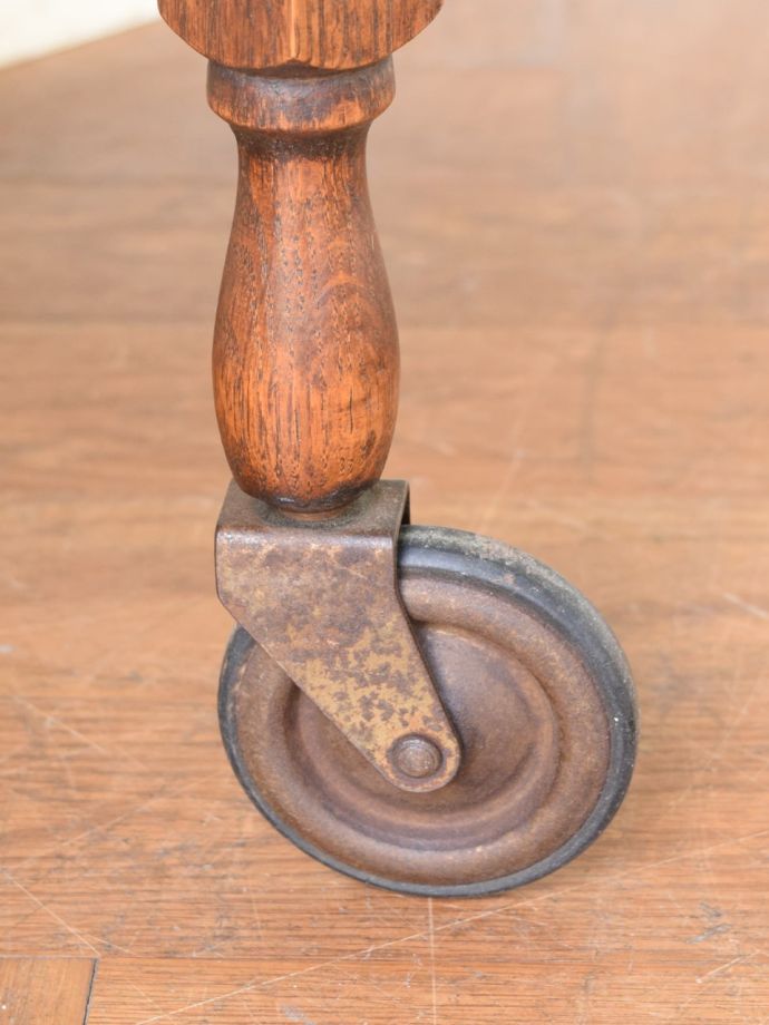 アンティーク家具の脚
