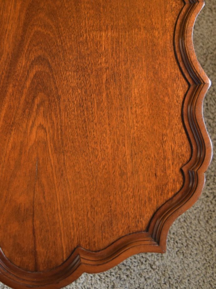 オケージョナルテーブルの天板