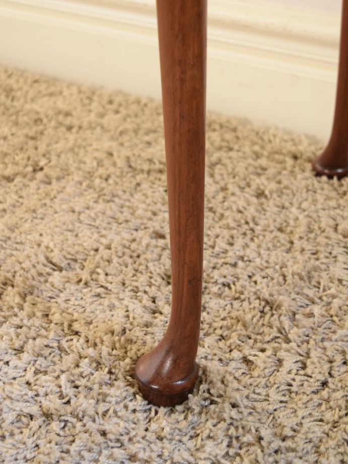 アンティーク家具の脚