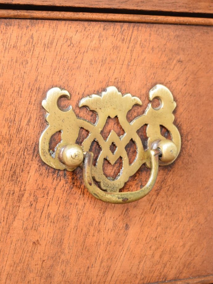 アンティークチェストの取っ手