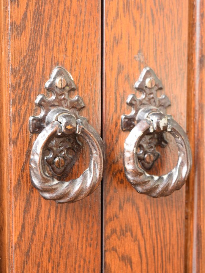 アンティーク家具の取っ手