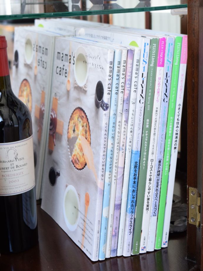 収納たっぷりのキャビネット