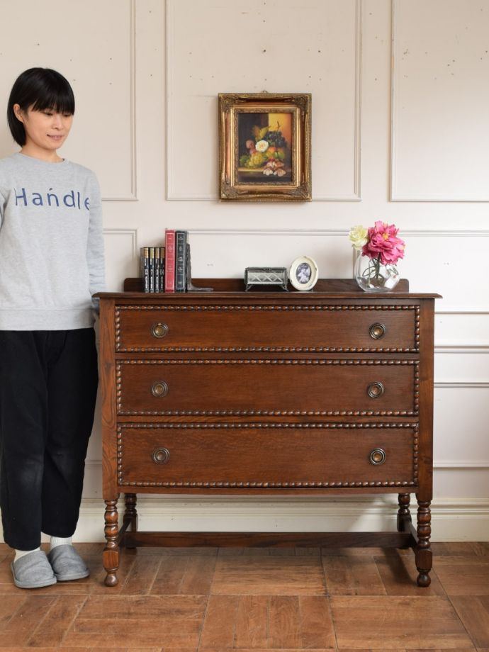 イギリスのアンティークチェスト