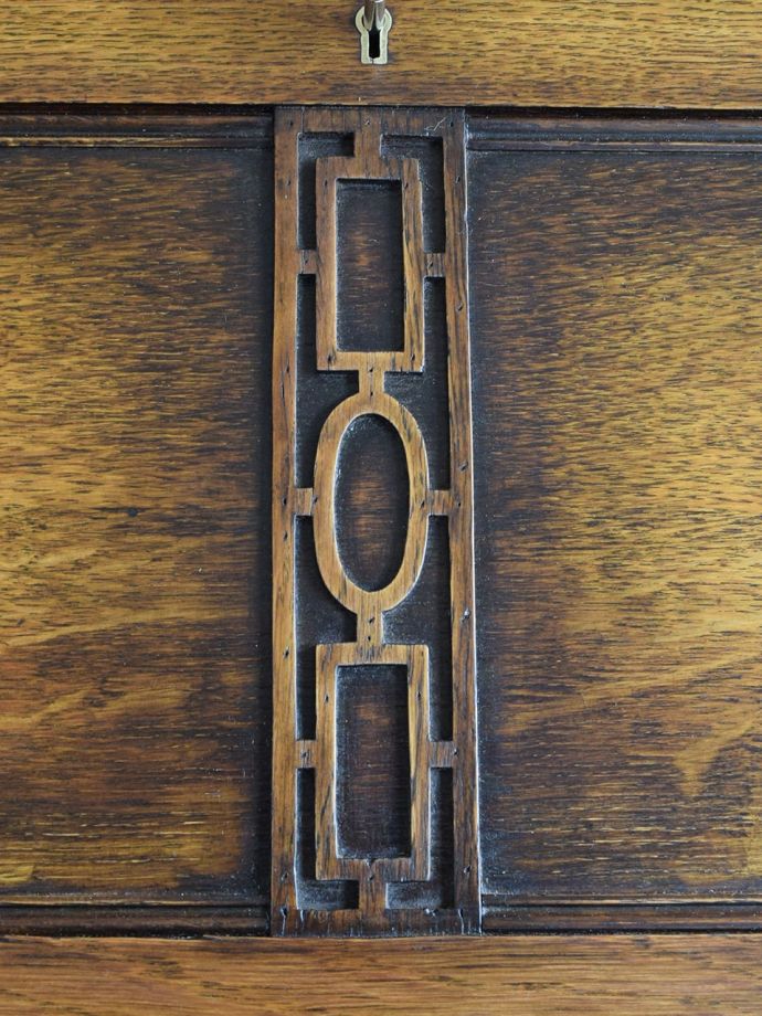 アンティークらしい装飾