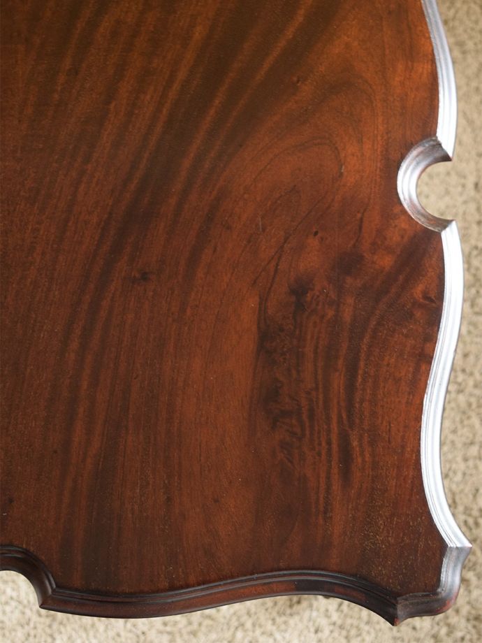 オケージョナルテーブルの天板