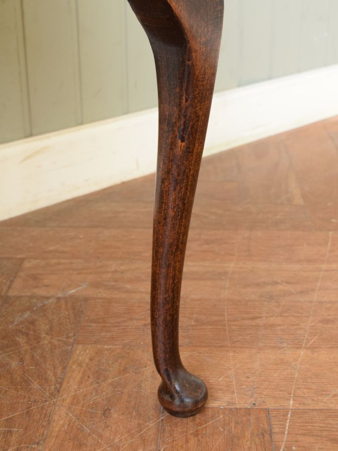 アンティーク家具の脚