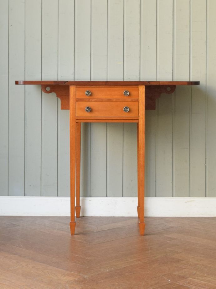 伸長式天板を開いた状態