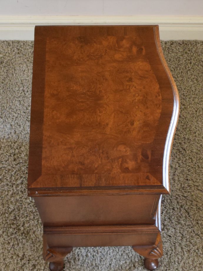 アンティークチェストの天板