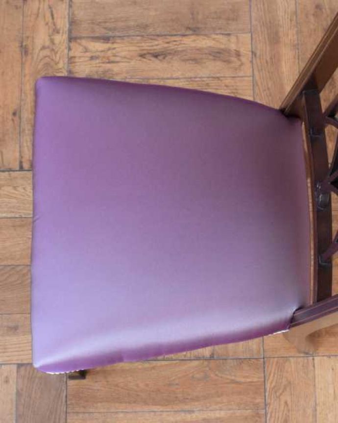 アンティークの椅子の座面