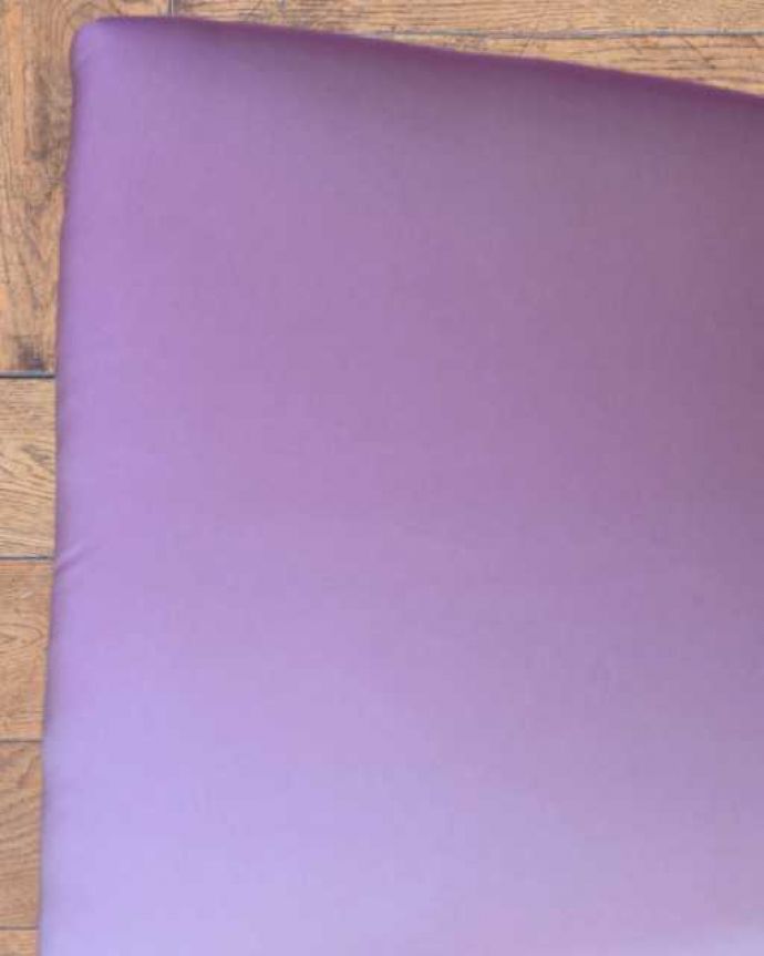 サロンチェアの座面の生地