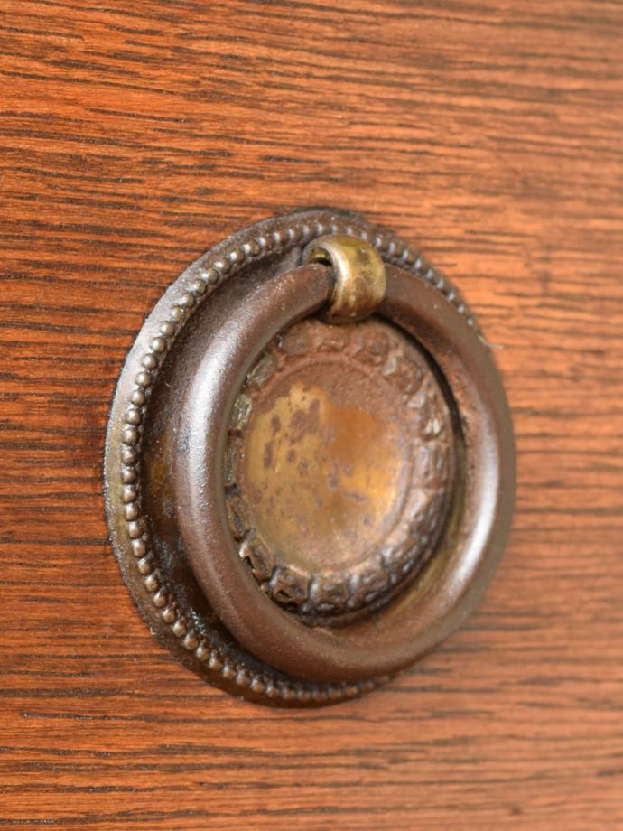 アンティークチェストの取っ手