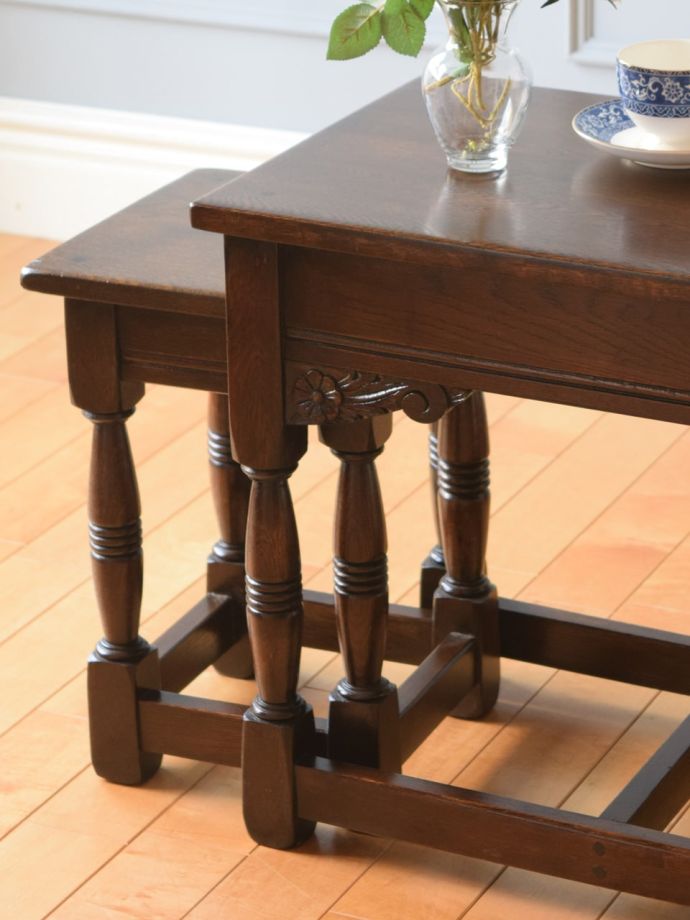 おしゃれなネストテーブル