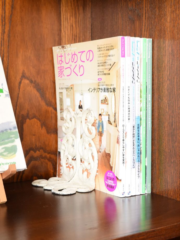 収納たっぷりのキャビネット