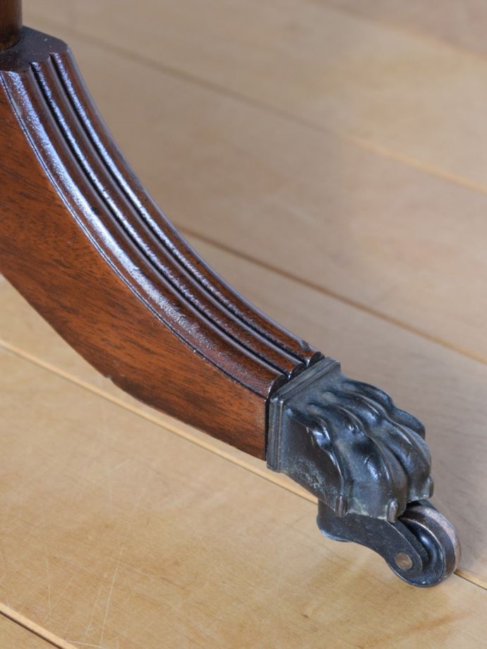 伸長式テーブルの脚