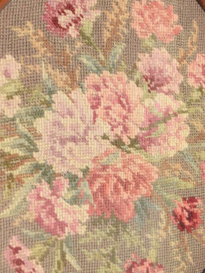 ファイヤースクリーンの生地